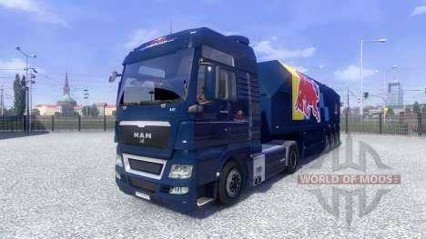 La piel de Red Bull Racing Hochglanz en el camió para Euro Truck Simulator 2