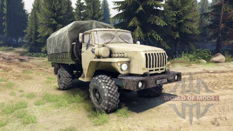 Ural-43206 es un 4x4 para Spin Tires