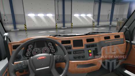 Actualizado interior en un Peterbilt 579 para American Truck Simulator