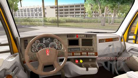 La luz de color marrón interior en Kenworth T680 para American Truck Simulator