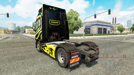 Pieles de Negro Y Amarillo en Volvo trucks para Euro Truck Simulator 2