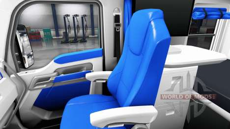 El interior es de color Blanco y Azul para Kenwo para American Truck Simulator
