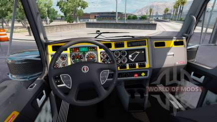 El interior es de color Amarillo-gris Kenworth W900 para American Truck Simulator