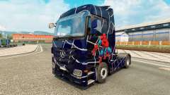 La piel de Spider-Man en una unidad tractora Mercedes-Benz para Euro Truck Simulator 2